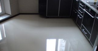 Наливной пол на кухне Черняховск, цена от 899 руб.